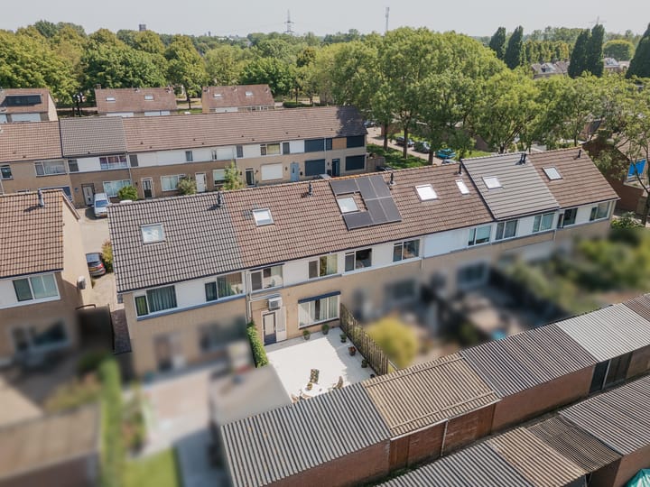 Foto 42 van van Merwedestraat 9