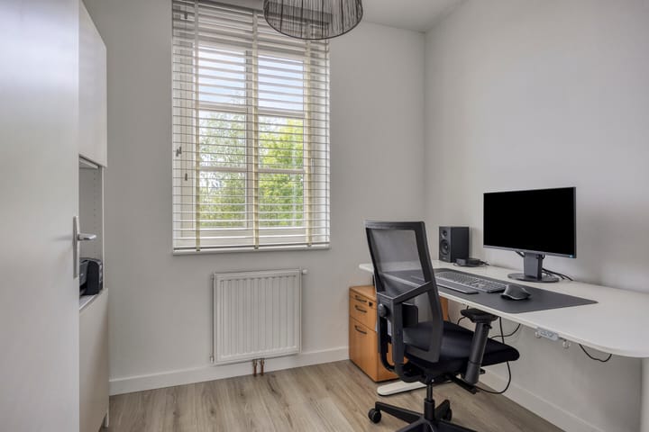 Foto 18 van Neerwal 164