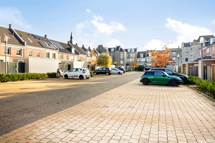 Foto 26 van Neerwal 164