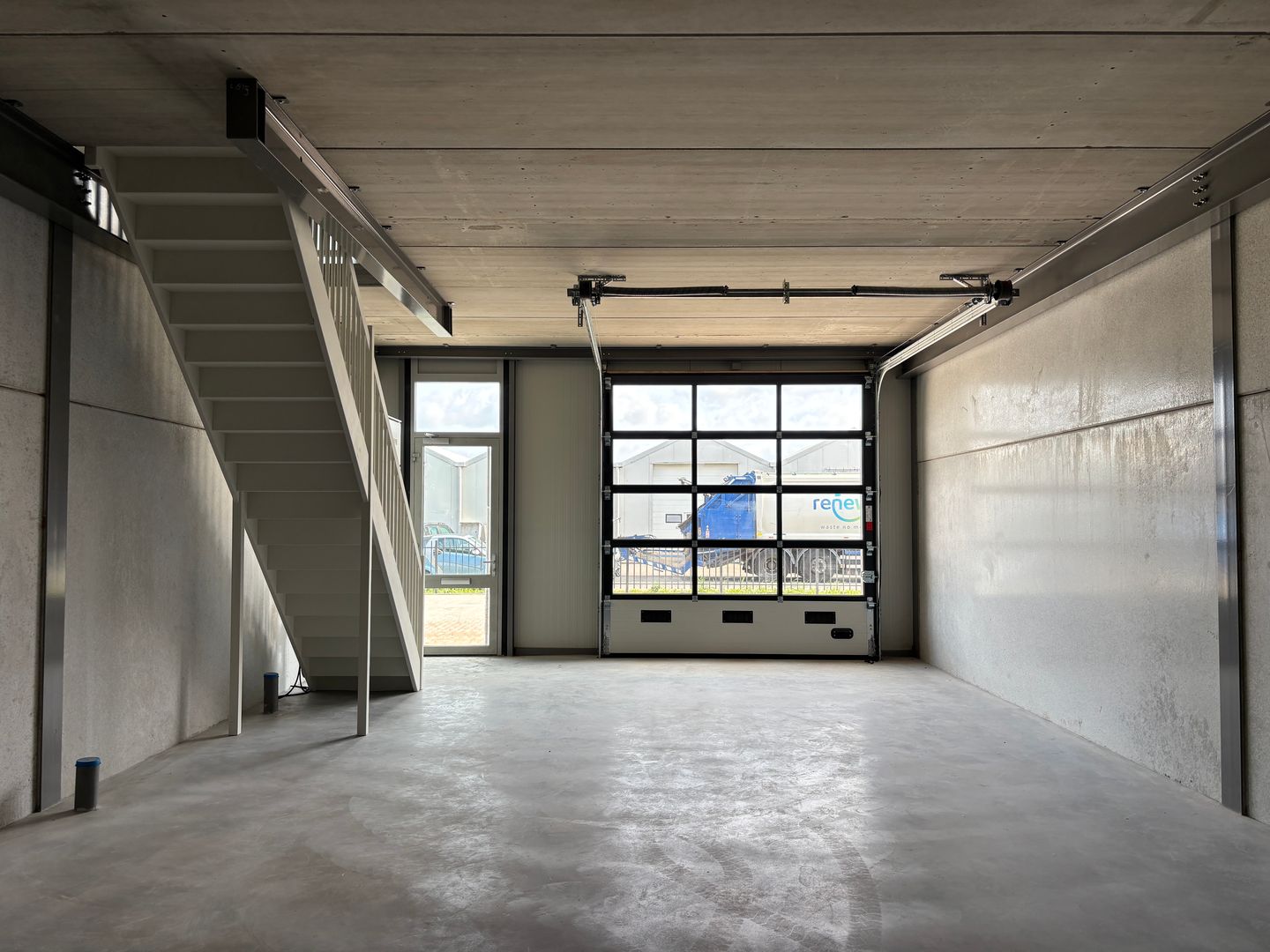 Bekijk foto 2 van Afmijnstraat 29