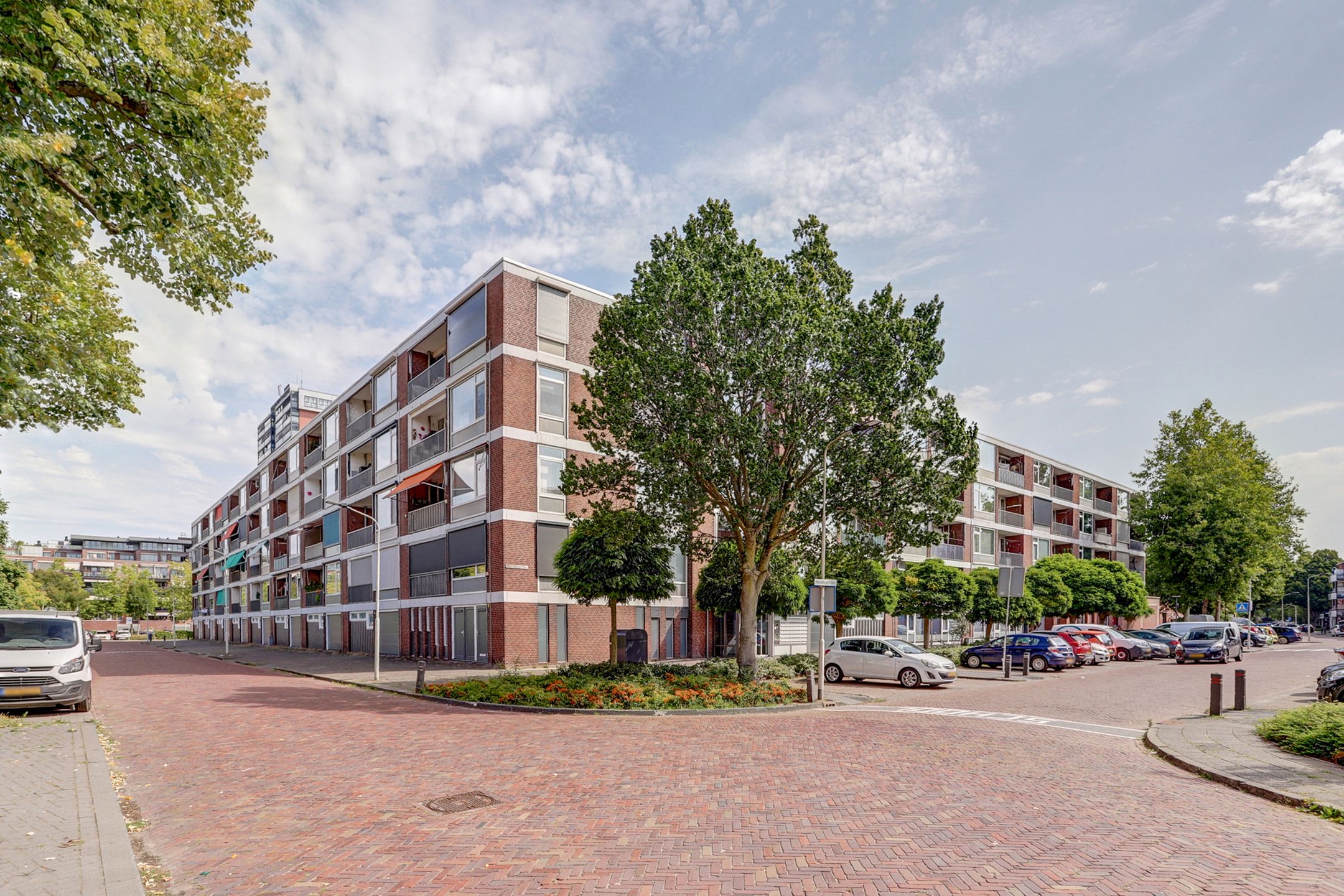 Photo 39 of Pensionarisstraat 102