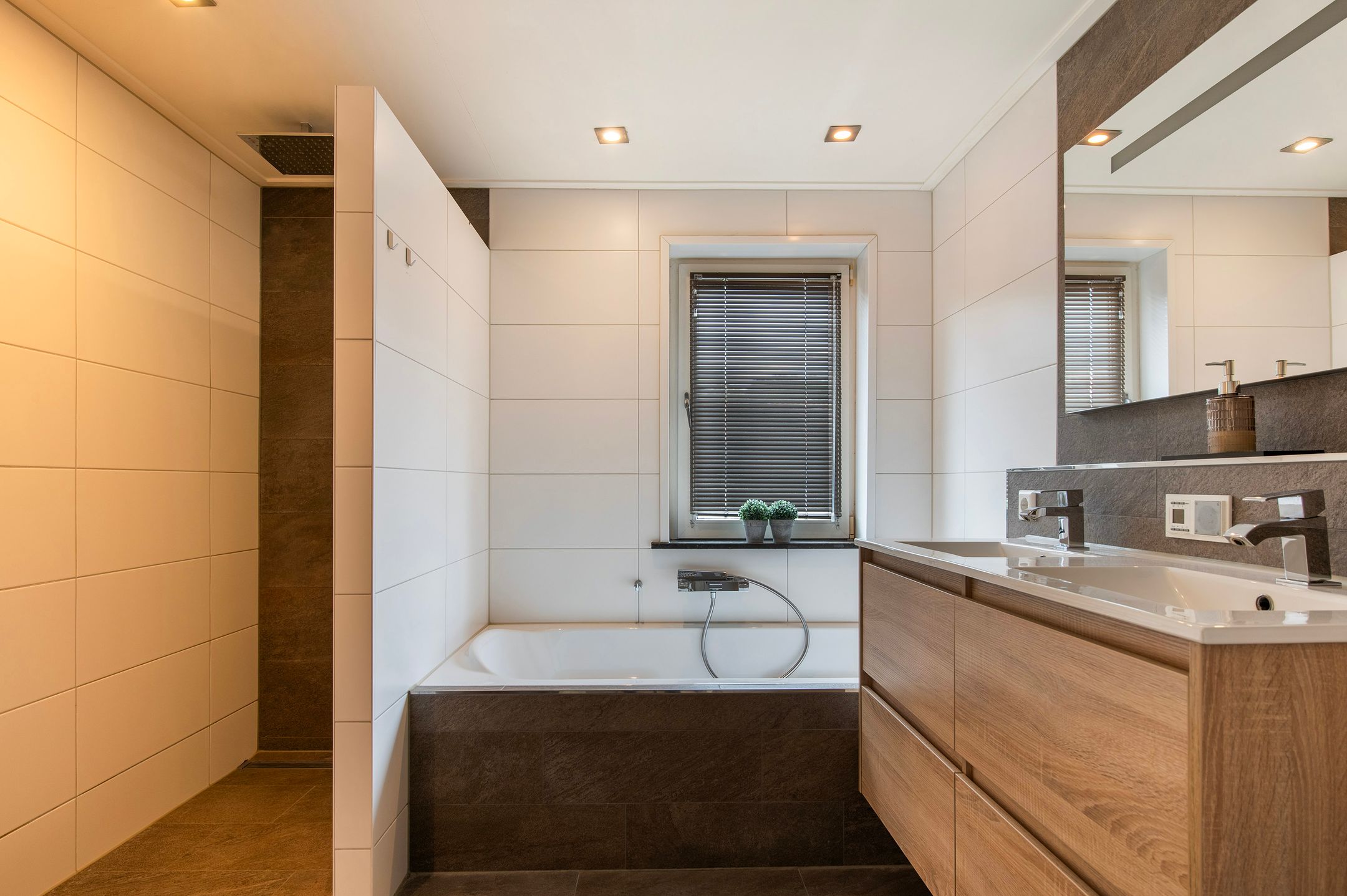 Foto 21 van Willem van Konijnenburgstraat 23