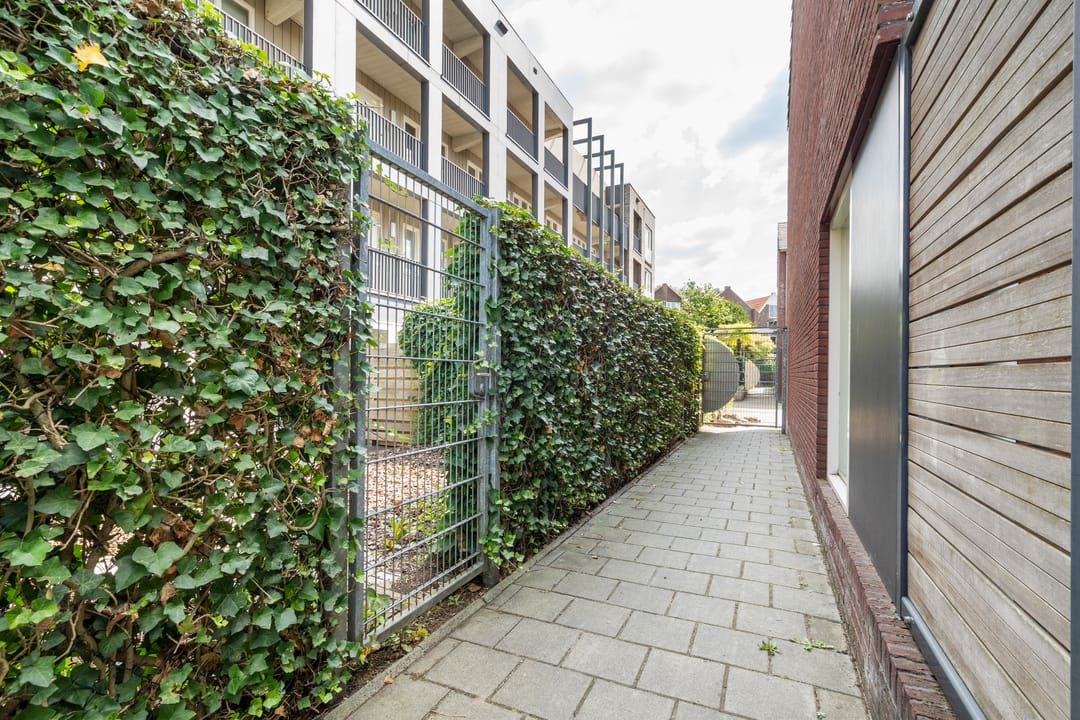 Foto 38 van Menno van Coehoornstraat 53