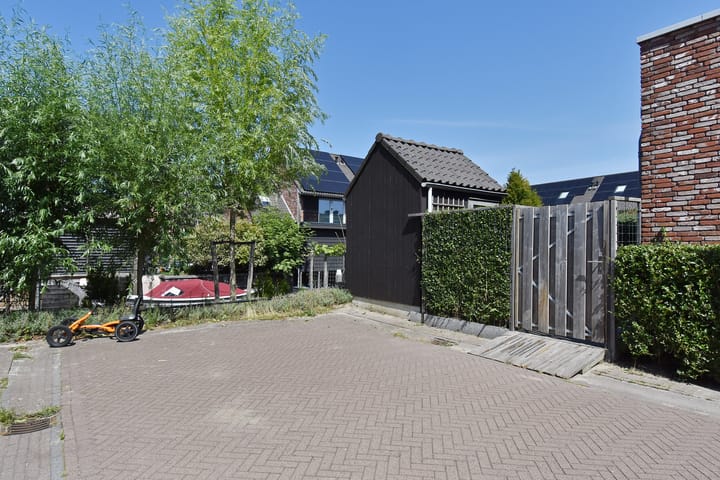 Foto 18 van Bessentuin 9