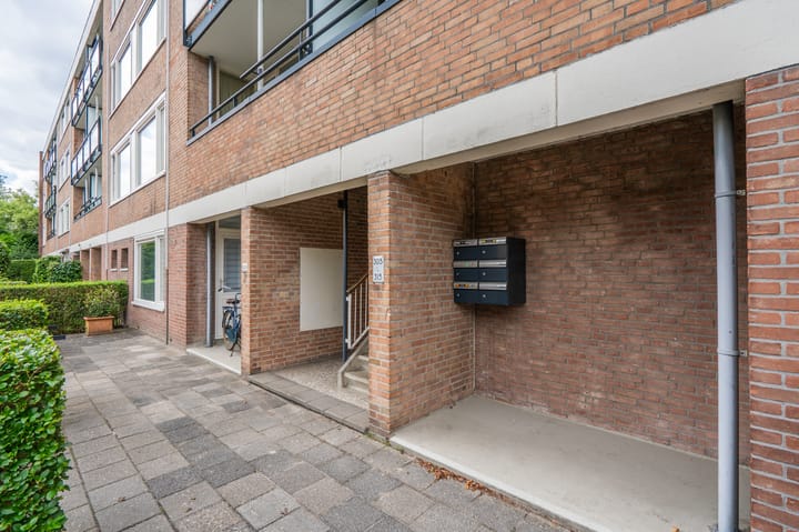 Foto 9 van Molenstraat 305