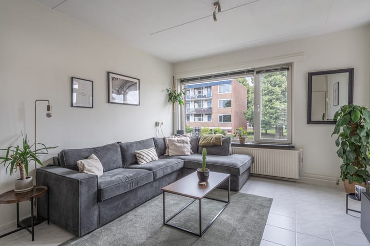 Foto 13 van Molenstraat 305