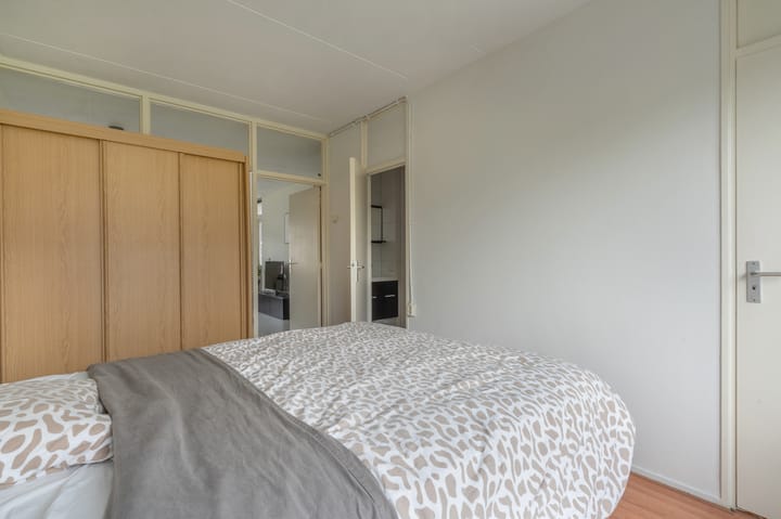 Foto 25 van Molenstraat 305