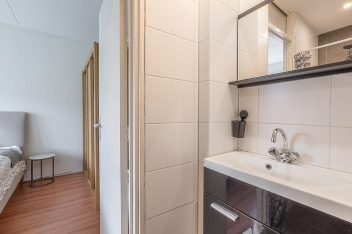 Foto 28 van Molenstraat 305