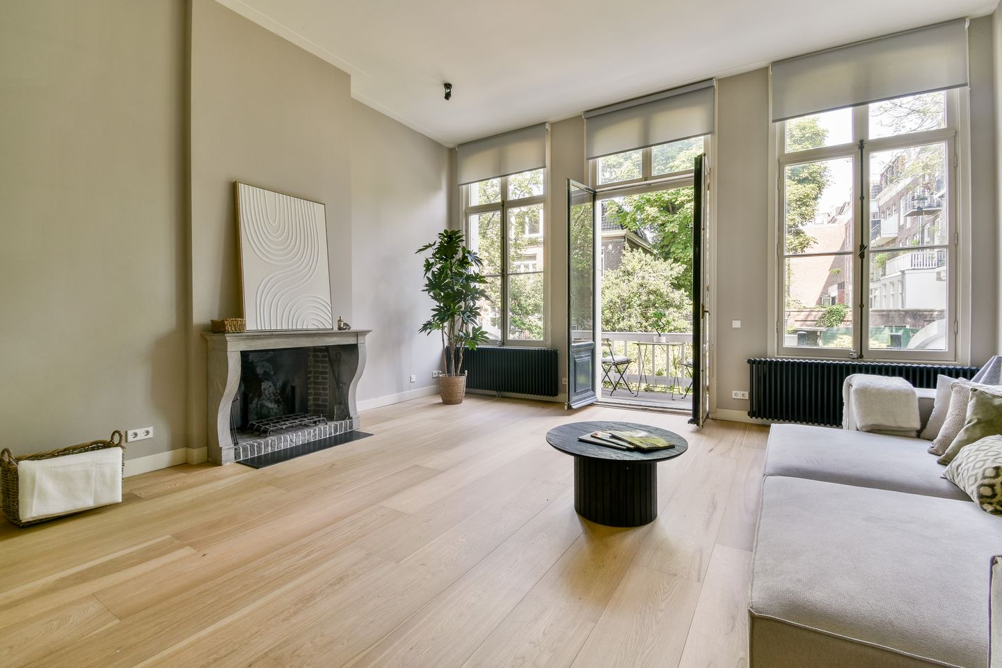 Photo 5 of Oosteinde 21-H