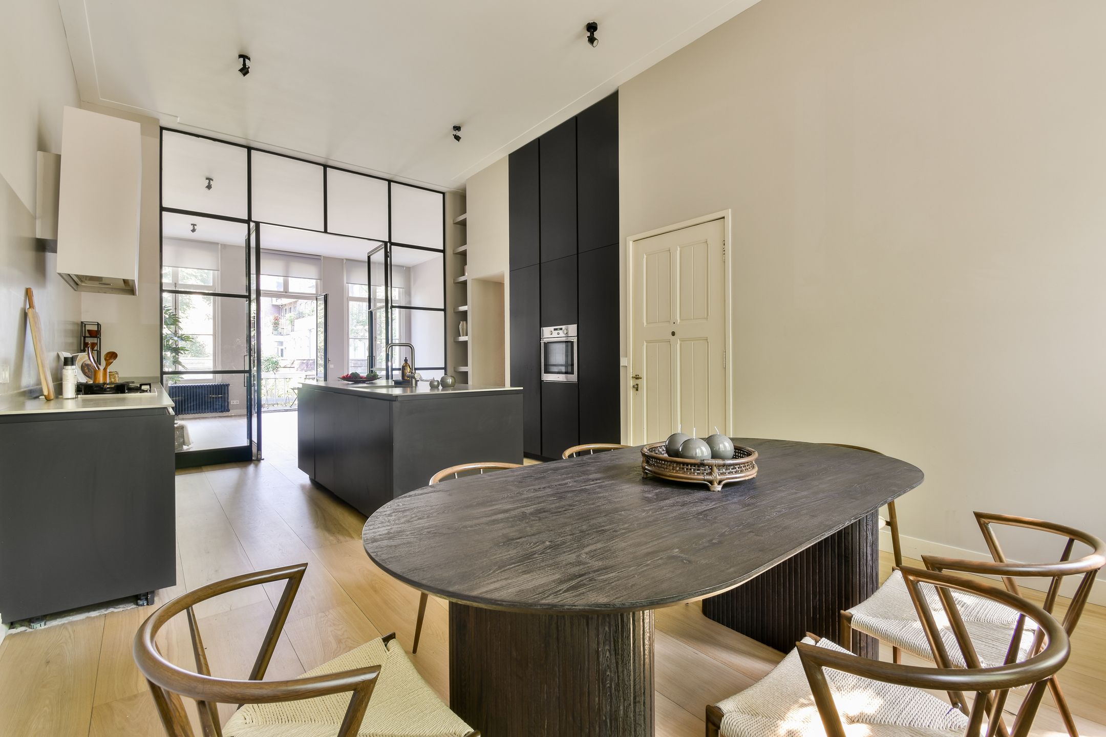 Photo 21 of Oosteinde 21-H