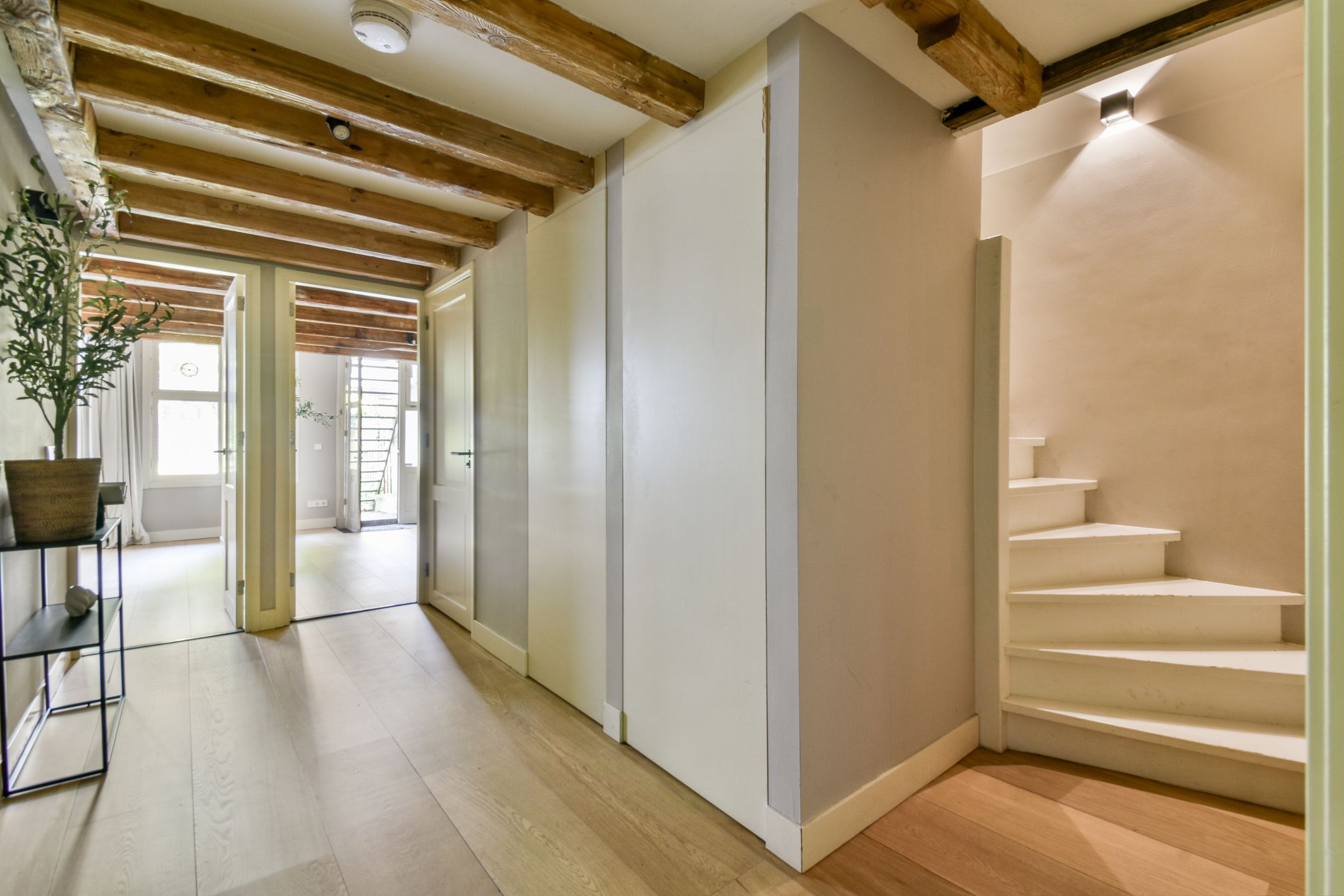 Photo 24 of Oosteinde 21-H