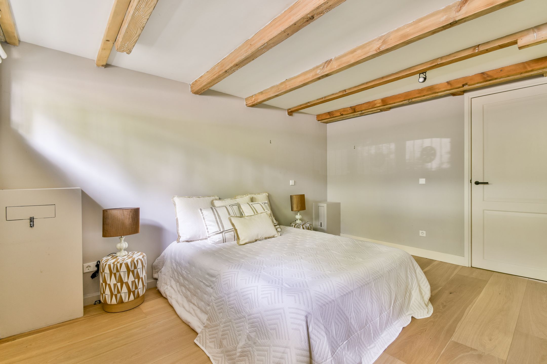 Photo 27 of Oosteinde 21-H