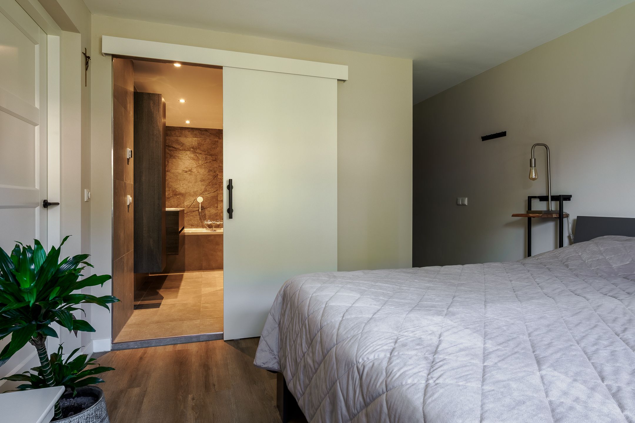 Foto 18 van Cor Lemairestraat 1