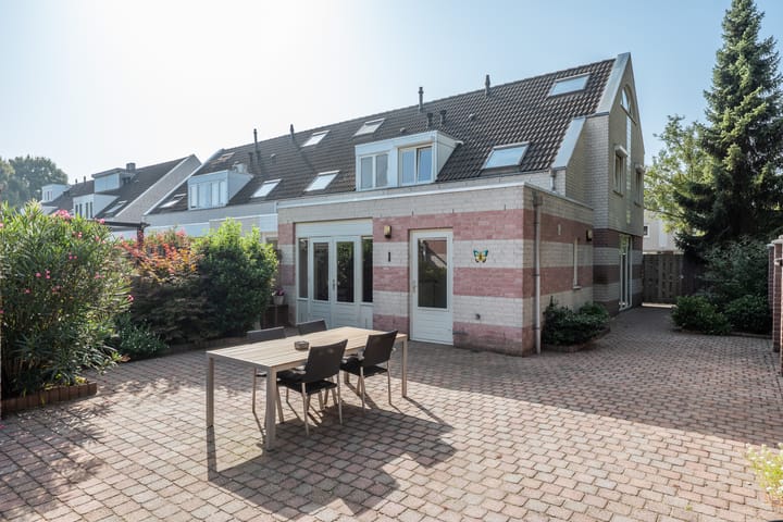 Foto 5 van Raampoort 2