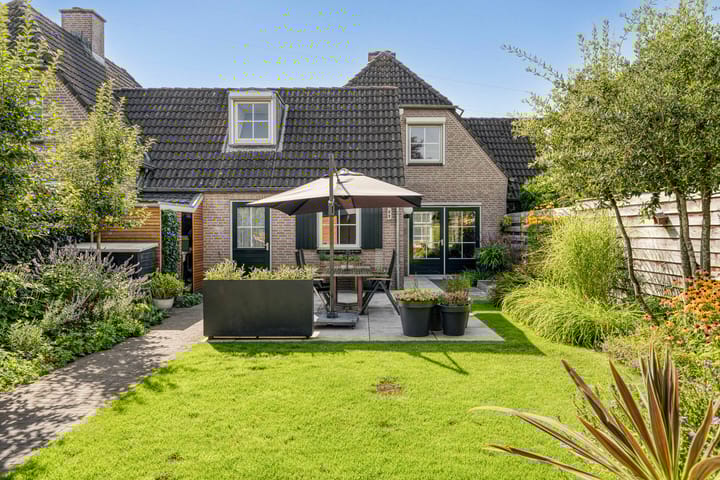 Foto 20 van Zuster Stellalaan 33