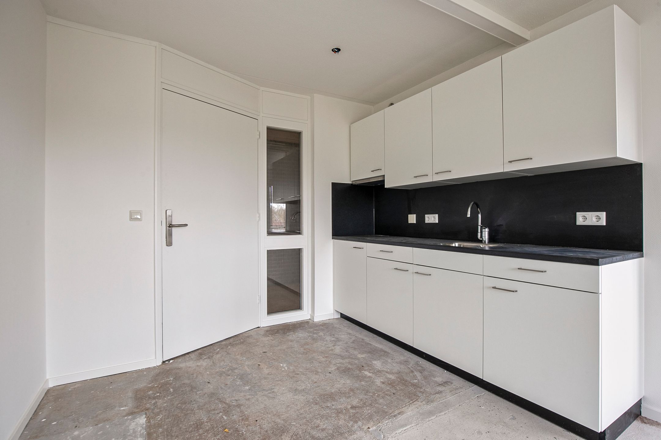 Photo 9 of Wepel 2-211