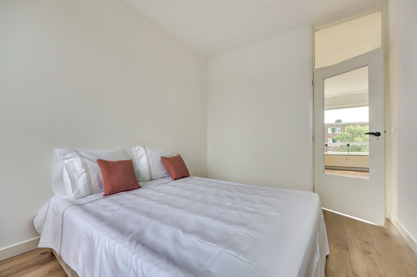 Foto 10 van Stadhoudersplein 140-D