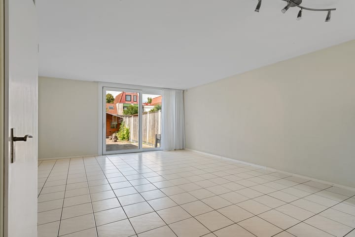 Foto 4 van Barracudastraat 10