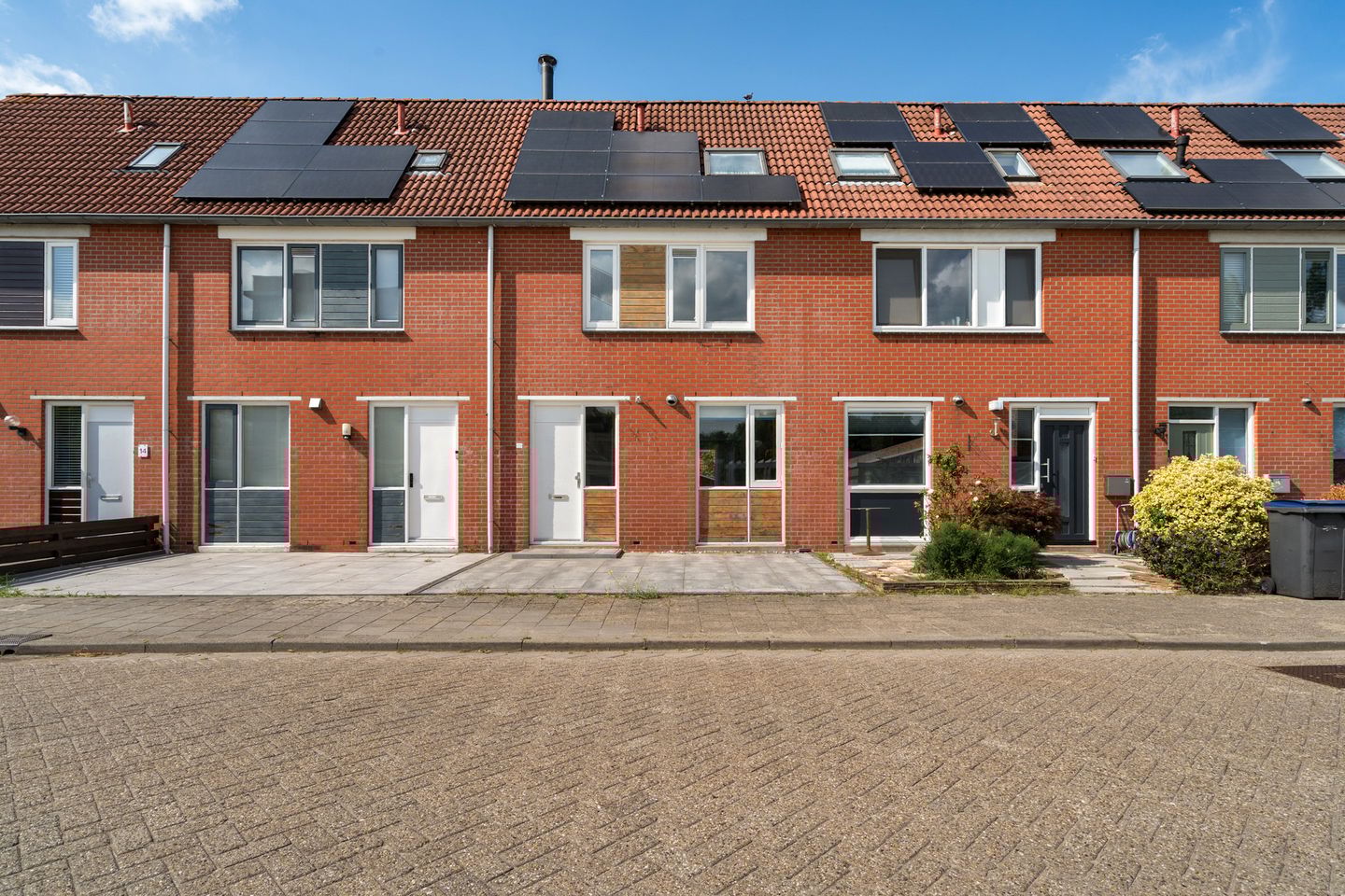 Foto 35 van Barracudastraat 10