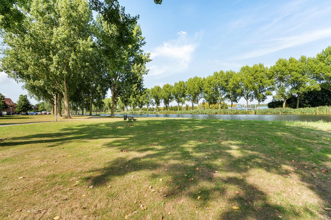 Foto 38 van Barracudastraat 10