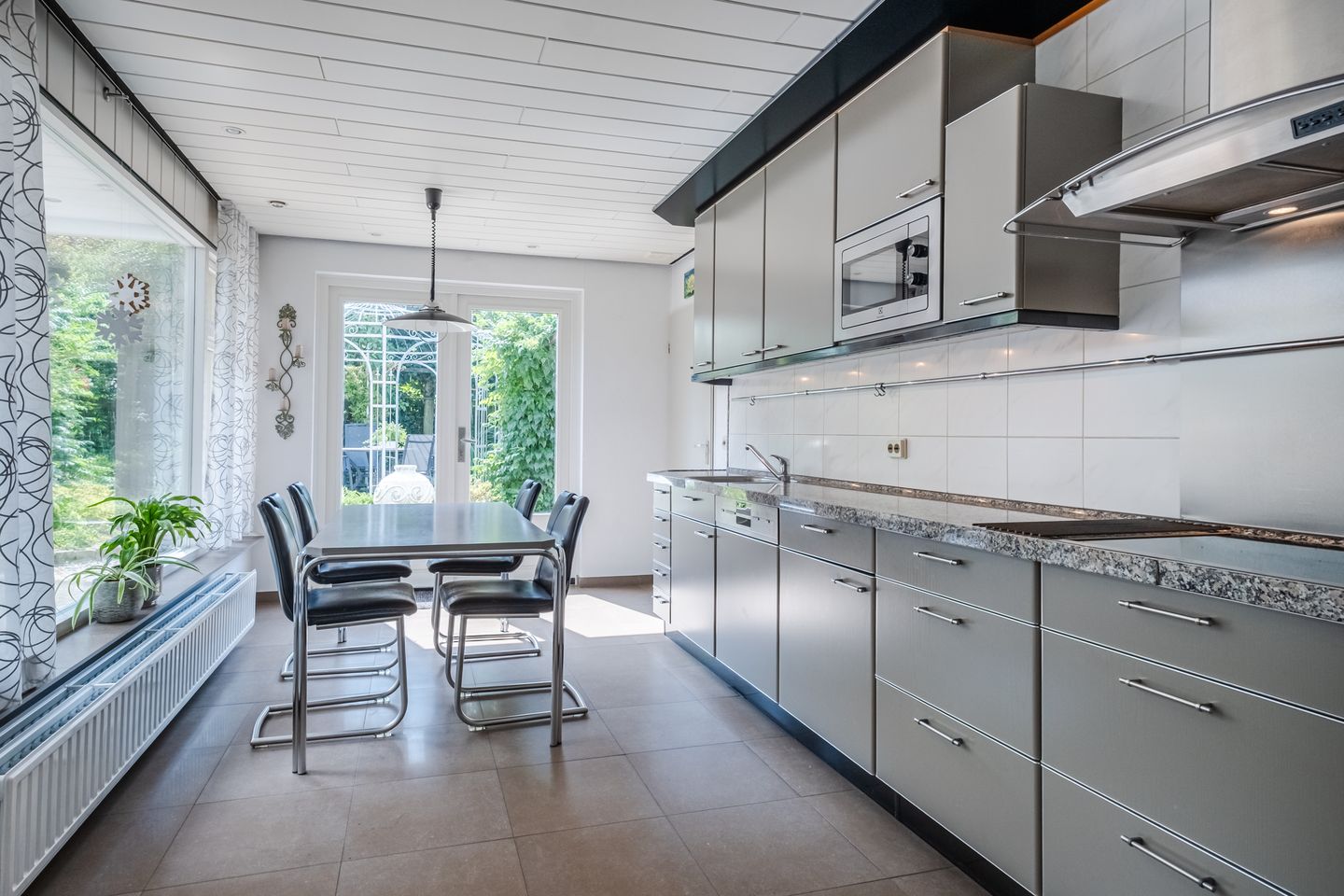 Foto 4 van Koninginnelaan 40