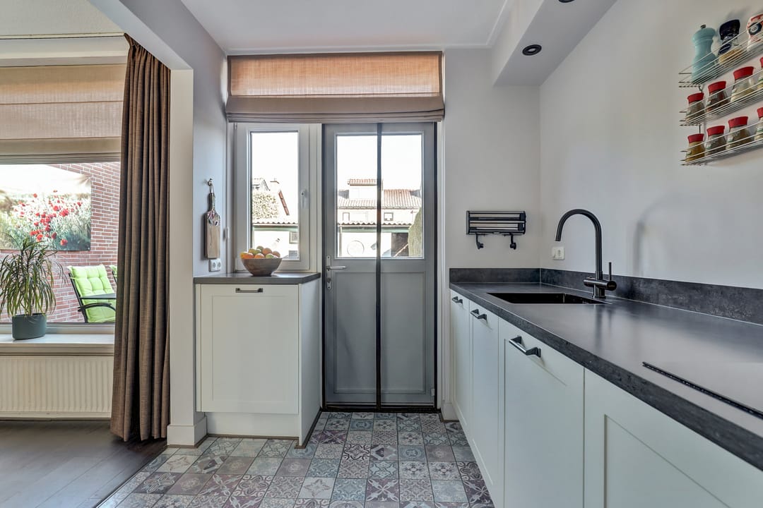 Foto 8 van Constantijn Huygensstraat 4