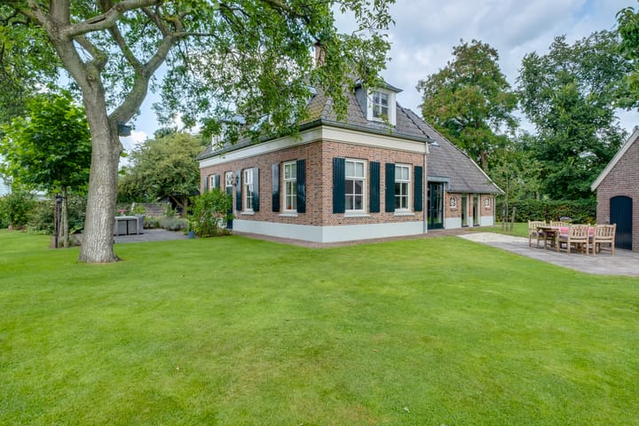 Foto 32 van Dollehoedsdijk 9