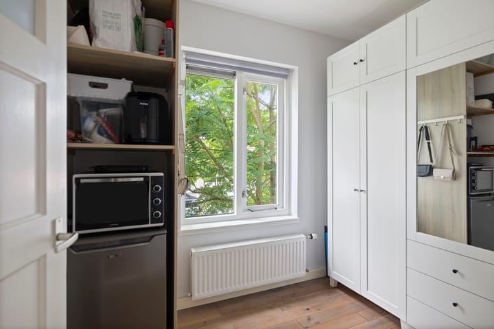 Foto 10 van Dapperstraat 12