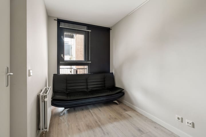 Foto 21 van Markendaalseweg 22-B2