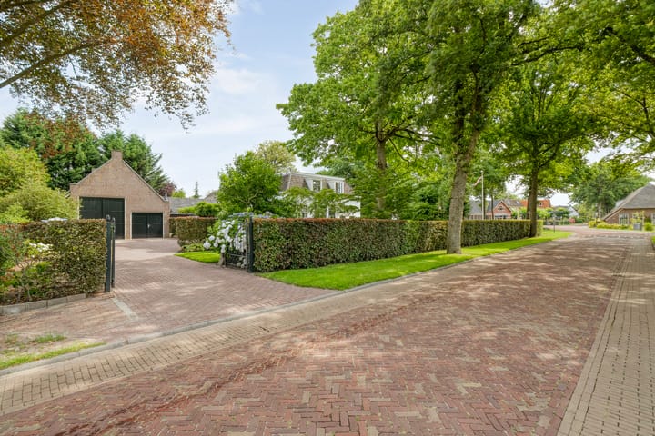 Photo 10 of Dorpsstraat 29