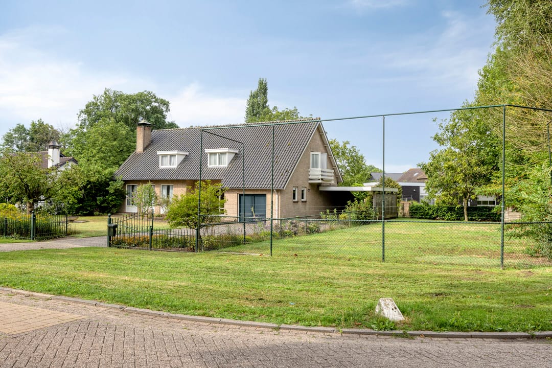 Foto 1 van Pater de Leeuwstraat 31