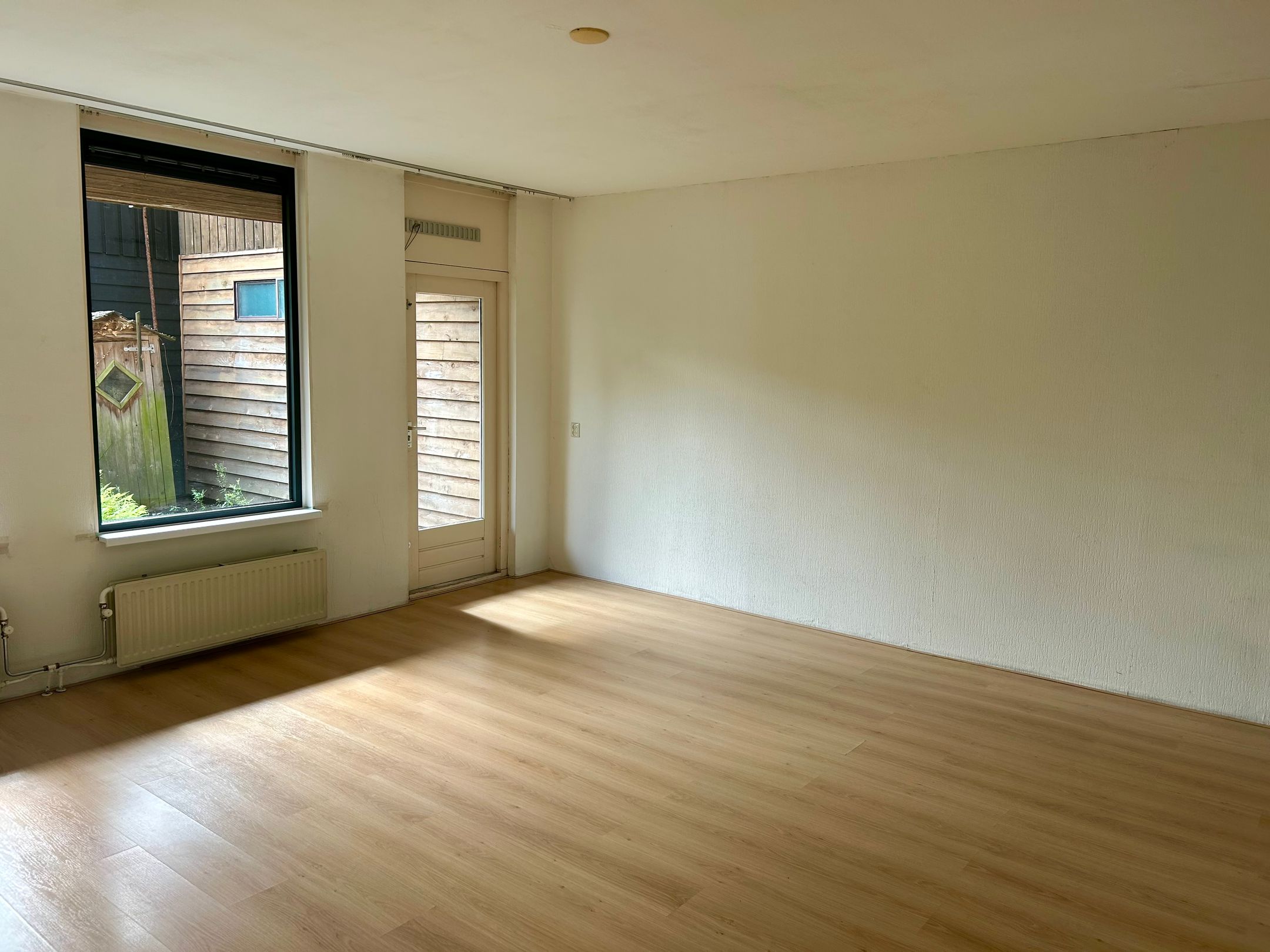 Photo 6 of Groenling 33