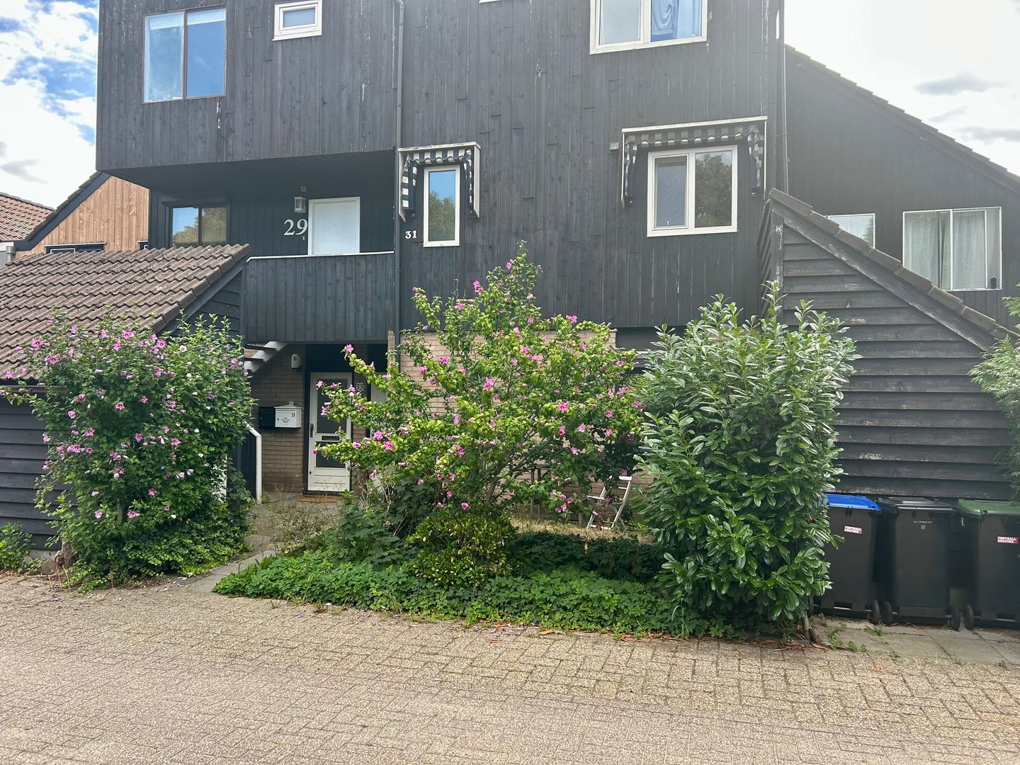 Photo 14 of Groenling 33