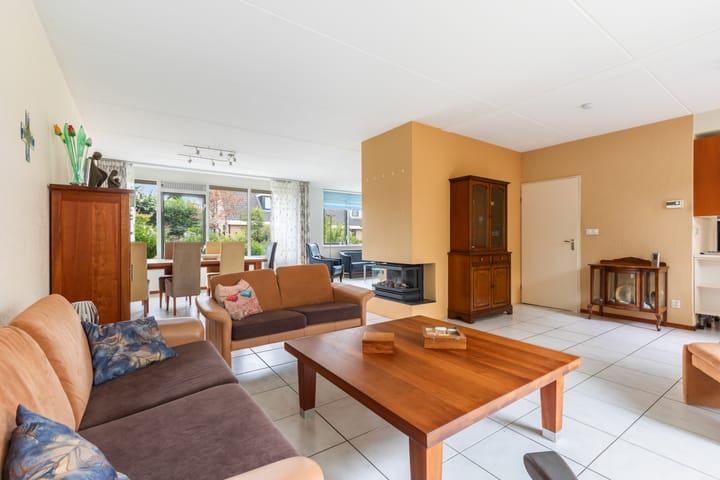 Foto 5 van Willem-Alexanderhof 23