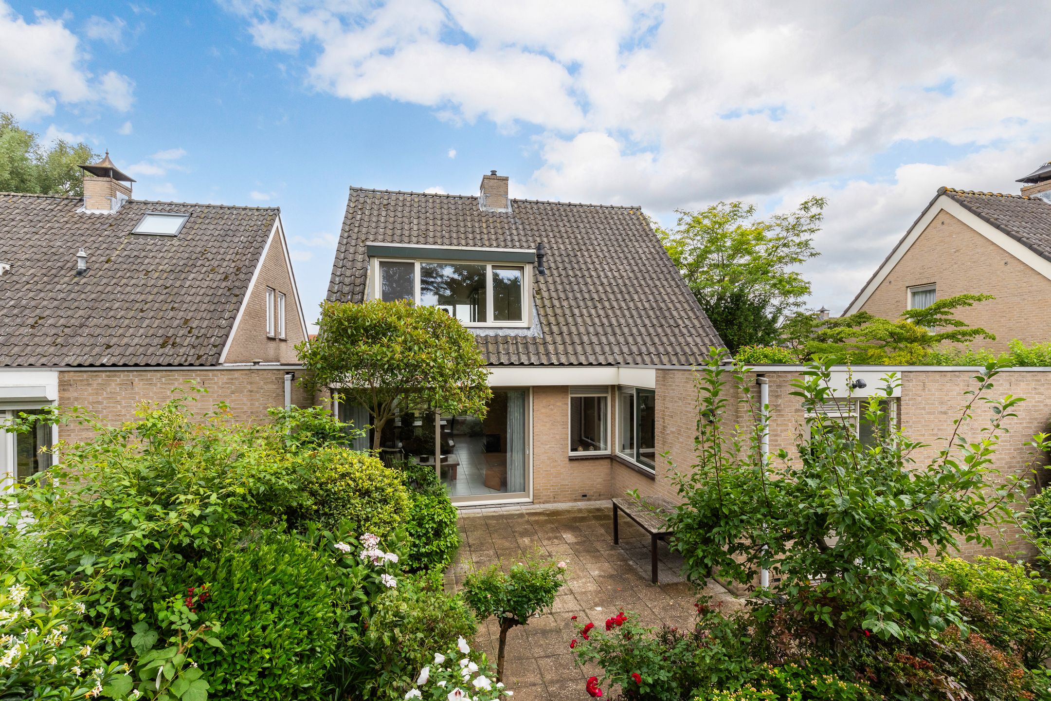 Foto 30 van Willem-Alexanderhof 23