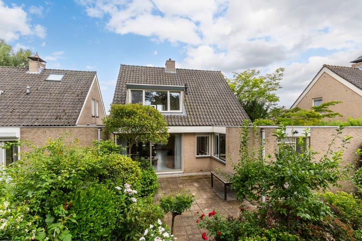 Foto 30 van Willem-Alexanderhof 23