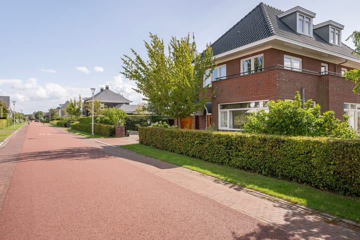 Photo 61 of Gouwlaan 27