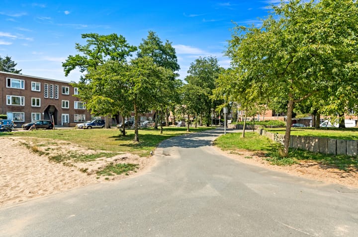 Foto 30 van Van Musschenbroekstraat 199