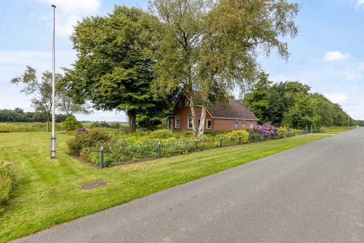 Foto 2 van Schildwolderdijk 99