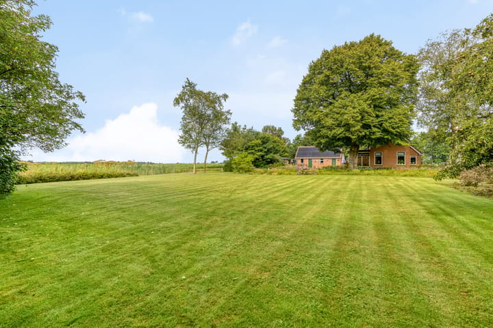 Foto 12 van Schildwolderdijk 99