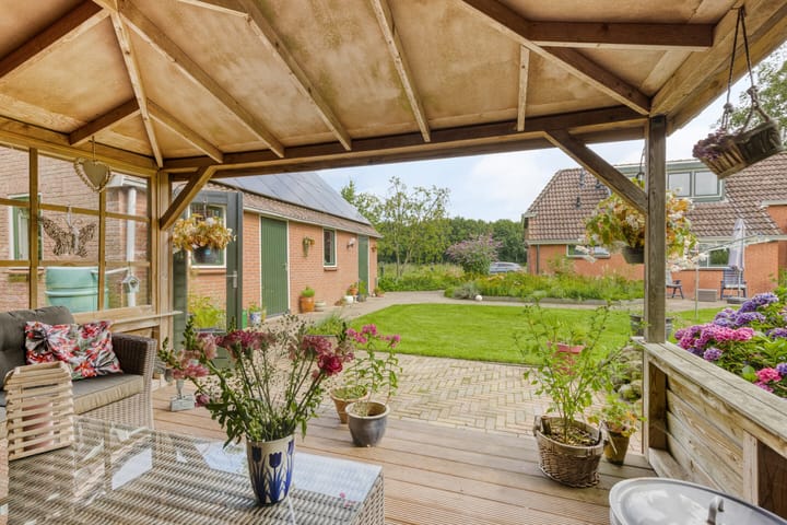 Foto 22 van Schildwolderdijk 99