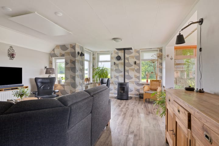 Foto 31 van Schildwolderdijk 99