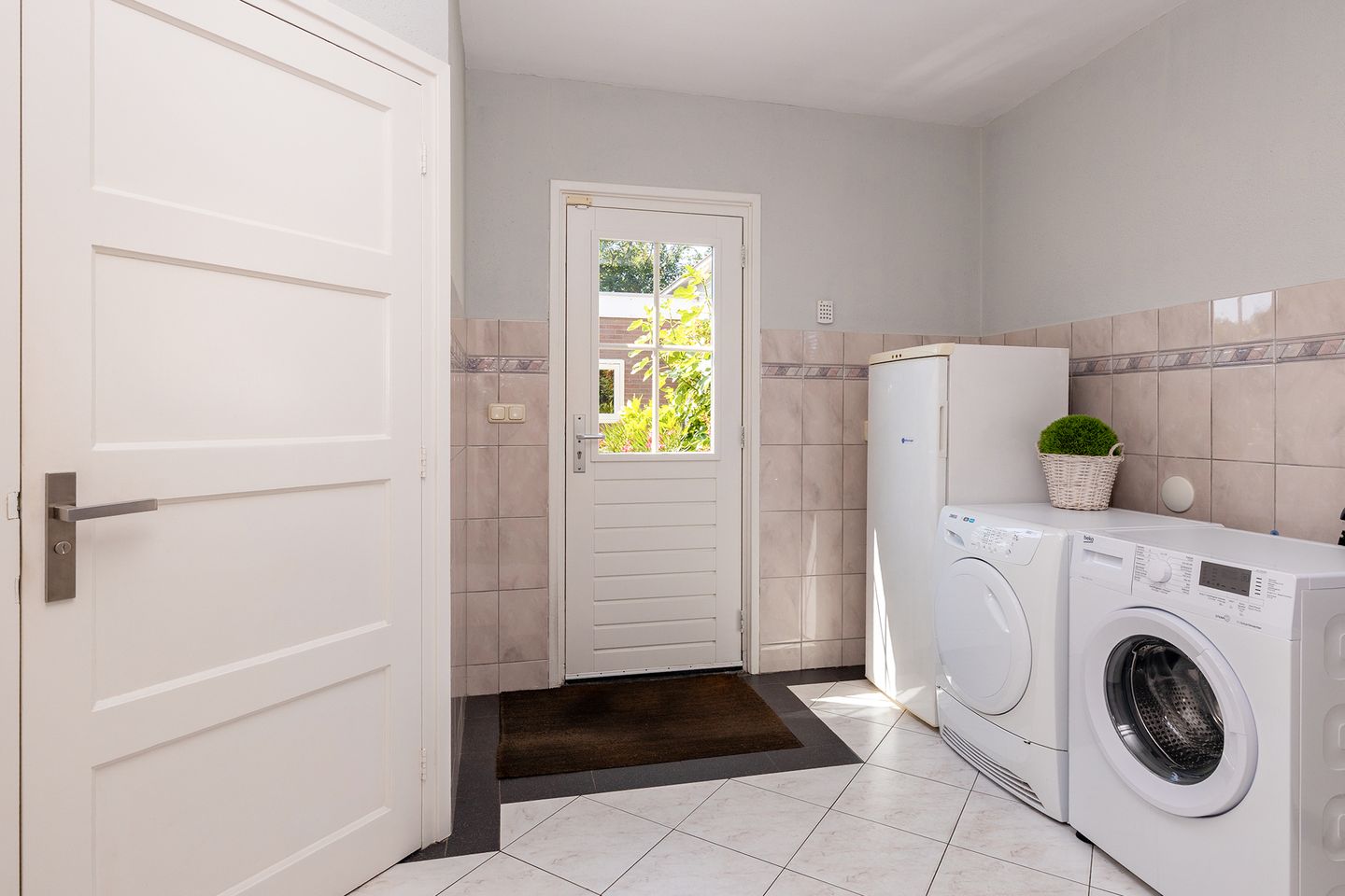 Photo 20 of Tomatenlaan 20