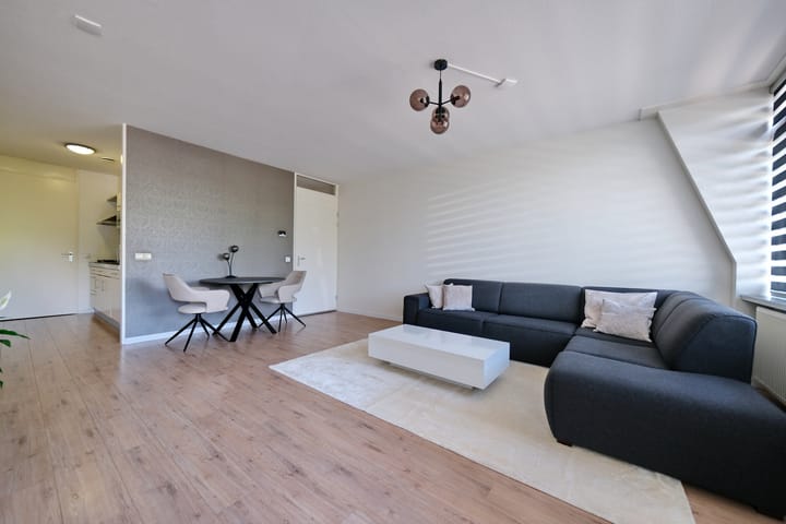 Foto 2 van Bunschoterplein 21-4