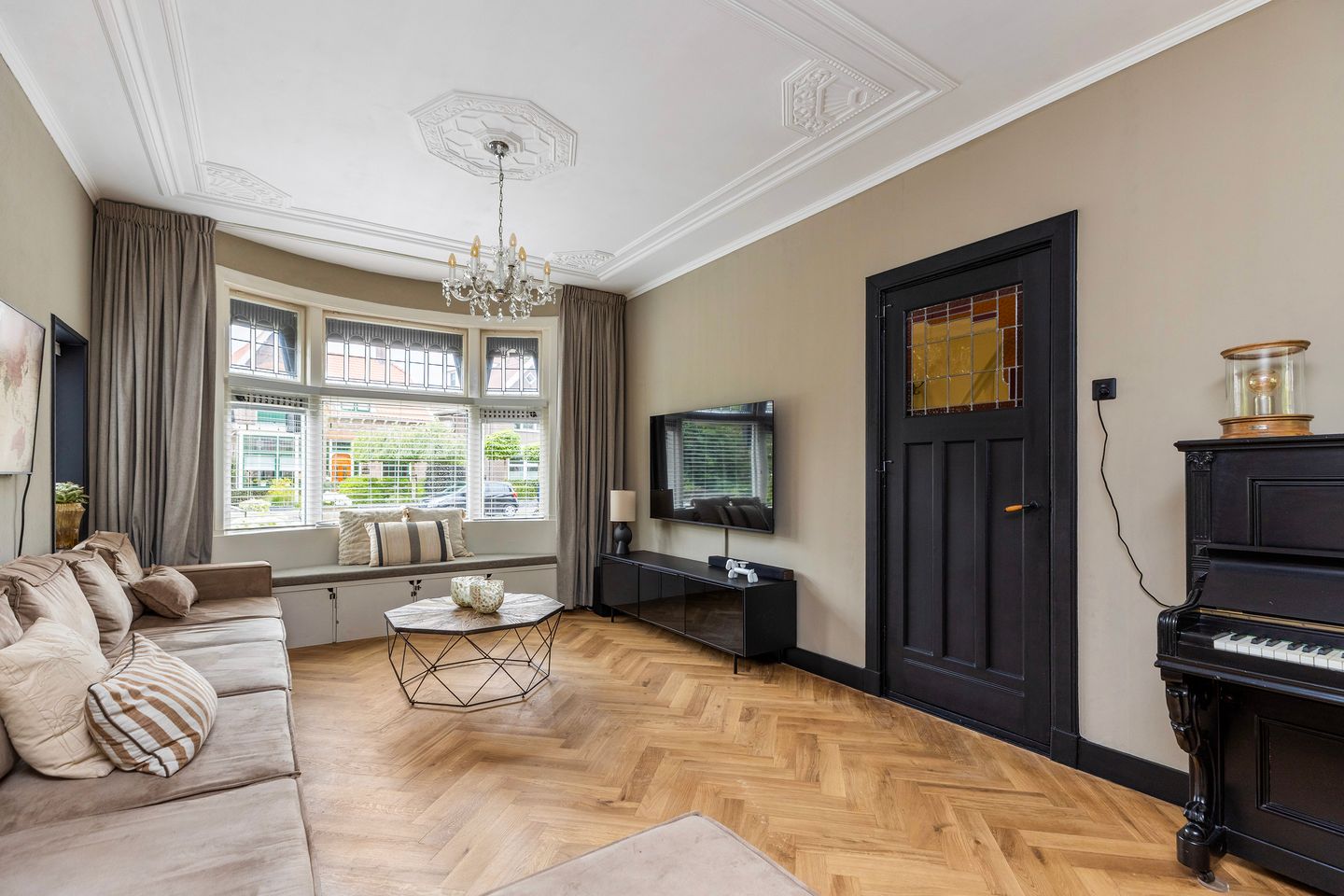 Foto 4 van Rotterdamseweg 147