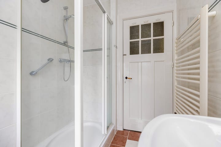 Foto 20 van Rotterdamseweg 147