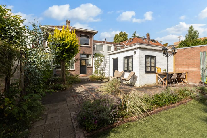 Foto 21 van Rotterdamseweg 147