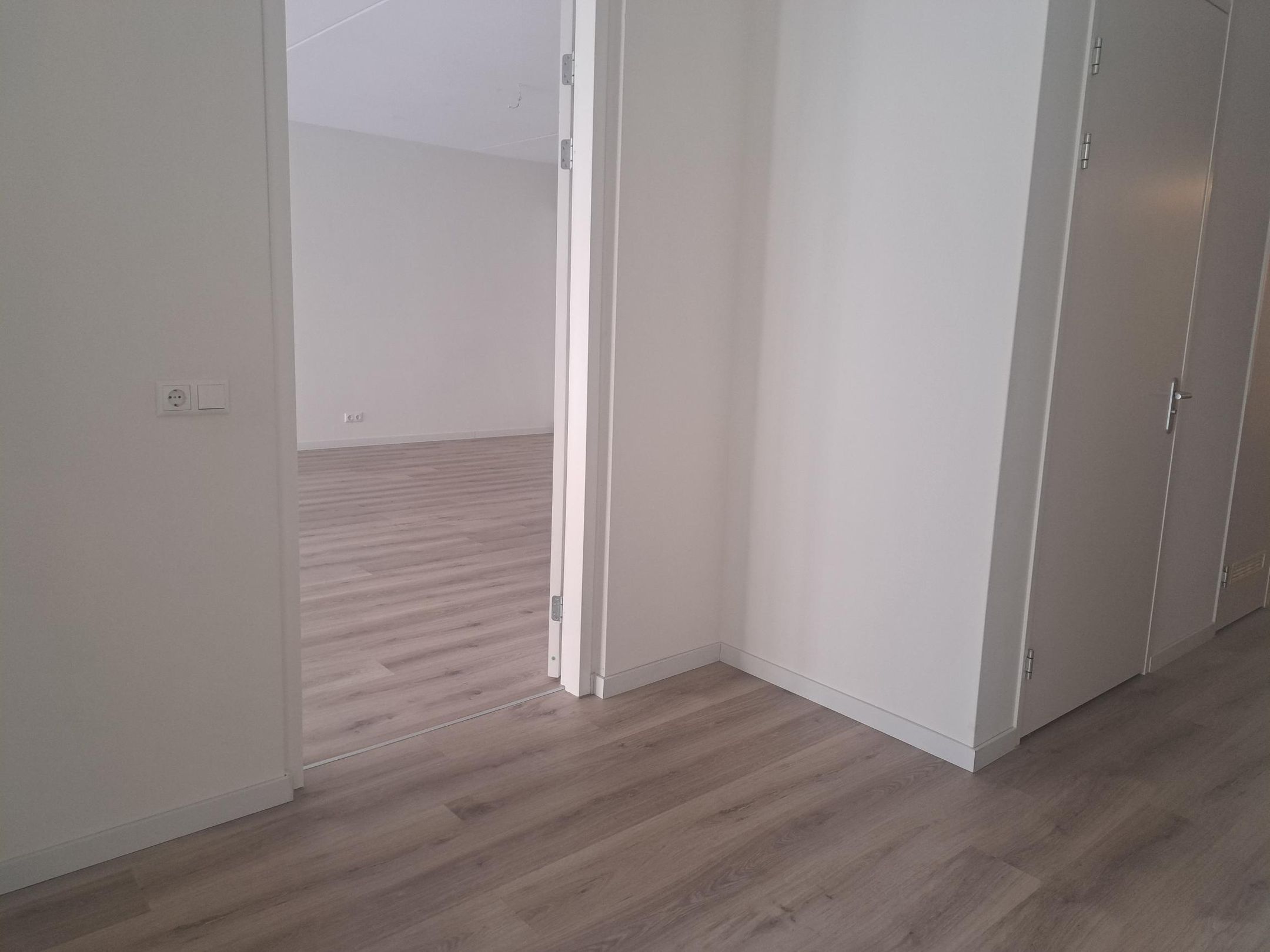 Photo 12 of De Cassij 1-B09