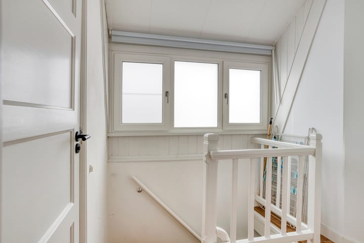 Foto 13 van Emmastraat 12