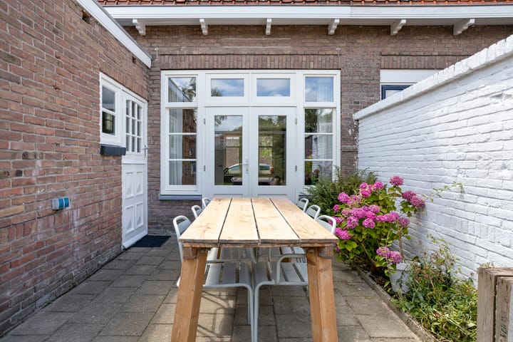 Foto 23 van Emmastraat 12